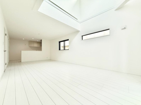 rO 났ƏΊ炪W܂AS܂郊rO