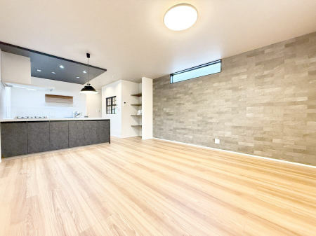 rO 났ƏΊ炪W܂AS܂郊rO