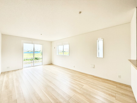 rO 났ƏΊ炪W܂AS܂郊rO