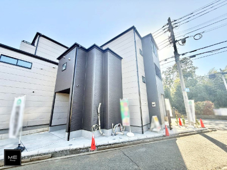 nOώʐ^ OρV炵n܂ꏊŁAƑJ[߂