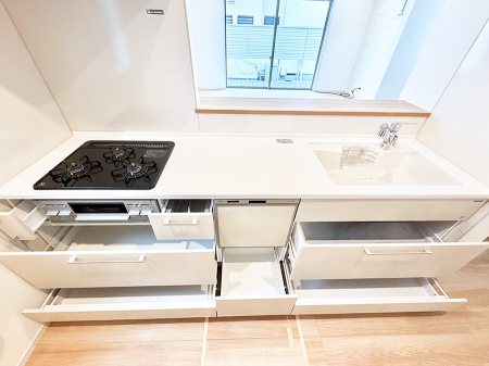 �L�b�`�� ���������������̖��@��������A���ʂȃL�b�`��