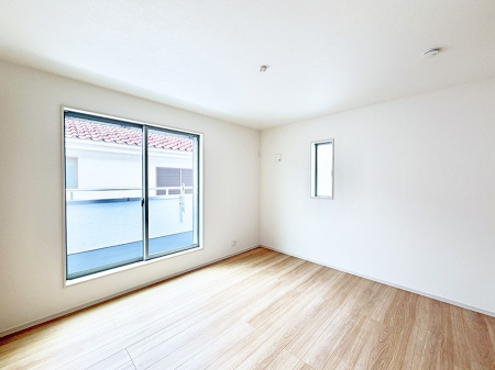 ���r���O ���������났�ƏΊ炪�W�܂�A�S���܂郊�r���O