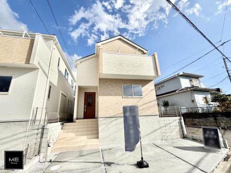 nOώʐ^ OρV炵n܂ꏊŁAƑJ[߂