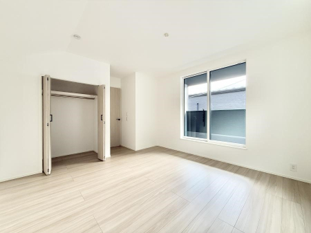 �q������ �������v���C�x�[�g��ԂƂ��ĐÂ��ŗ�������������񋟂��Ă���܂�