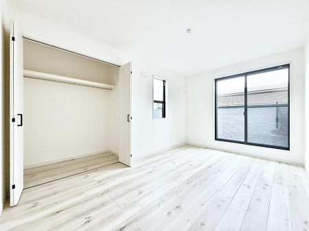 ���̑����� �������D��ŉ��₩�Ȏ��Ԃ��������