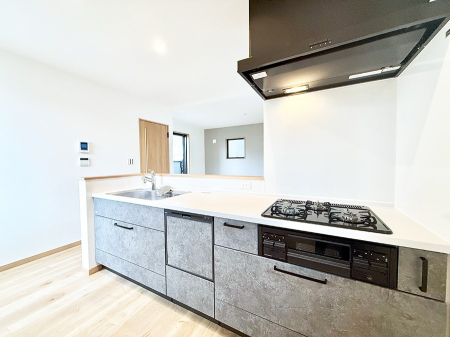 �L�b�`�� �����������������Ɗy�����Ȃ�A���K�ȃL�b�`�����