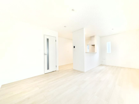 ���̑����� �������Ƒ��̏Ί炪���ӂ��A���났�̋��