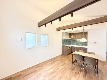 rO VvґA؂ȐlƉ߂Sقǂ