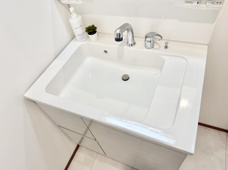 ̑ ݔ􂢂􂤎KɎg֗ȃV[