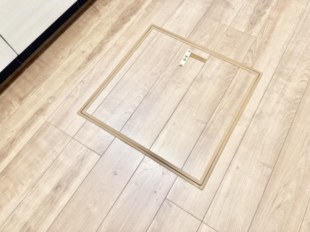 ̑ ݔBꂽ[Xy[XŉƑŜXbL