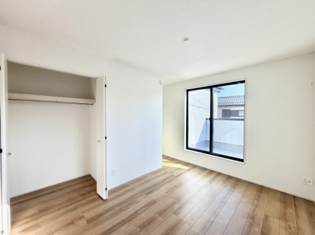 �Q�� ���������̔z�u��ʋC���̗ǂ��݌v�ŕ����̋�C�������炸�A��ɐV�N�ȋ�C������܂�