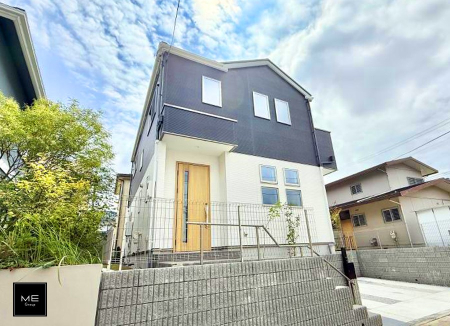 nOώʐ^ OρV炵n܂ꏊŁAƑJ[߂