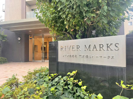 GgX OρA邽тɈS^ĂAJɊǗꂽL