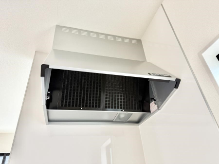 ���̑����� �ݔ����t�[�h�ɕ����Ă���ׁA���������C��ɗU������A�����I�ɔr�����ł��܂�