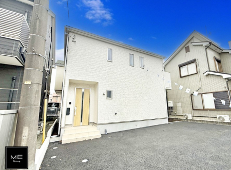 nOώʐ^ OρV炵n܂ꏊŁAƑJ[߂