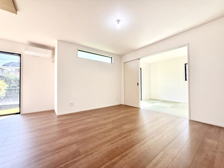 ���̑����� �������ӂƂ����u�ԂɍK����������A�S�n�悢�ꏊ