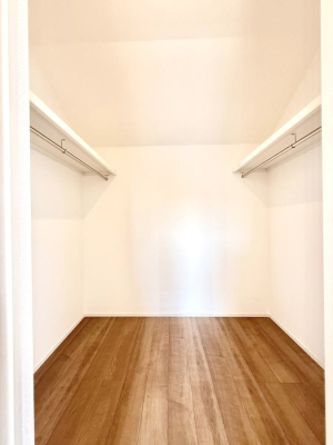 ���[ ����