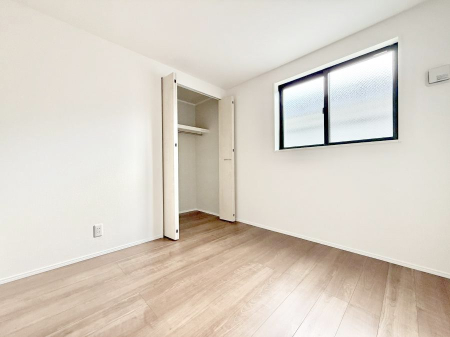 �Q�� ���������̔z�u��ʋC���̗ǂ��݌v�ŕ����̋�C�������炸�A��ɐV�N�ȋ�C������܂�