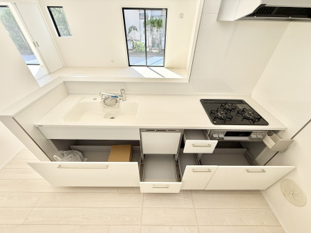 �L�b�`�� �������A�C�f�A�L����A�N���G�C�e�B�u�ȗ������