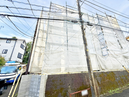 nOώʐ^ OρV炵n܂ꏊŁAƑJ[߂