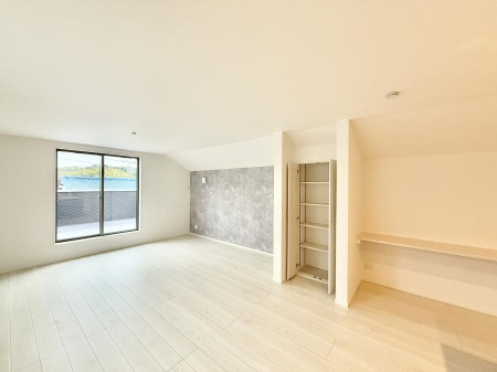 ���r���O ���������C�ɓ���̏ꏊ�ŁA�̂�т�Ƃ������Ԃ�