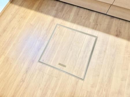 ̑ ݔBꂽ[Xy[XŉƑŜXbL