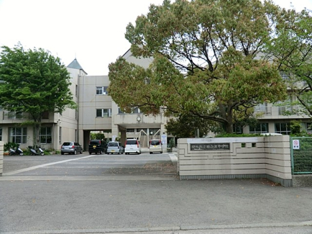 ӊ wZ 1300m ؎srwZ