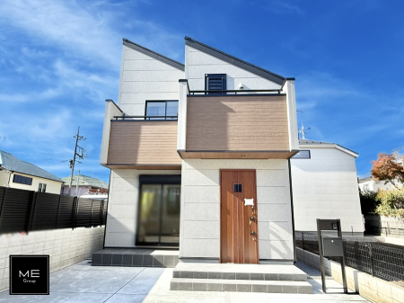 nOώʐ^ OρV炵n܂ꏊŁAƑJ[߂