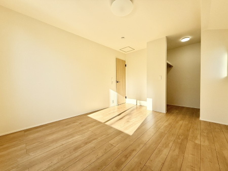 ���̑����� �������D��ŉ��₩�Ȏ��Ԃ��������