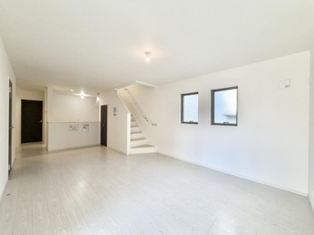 rO Cɓ̏ꏊŁÂтƂԂ