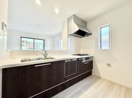 �L�b�`�� �������Ƒ����J��[�߂�A������̂���L�b�`��