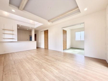 ̑ Ƒ̏Ί炪ӂA났̋