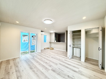 rO VvґA؂ȐlƉ߂Sقǂ