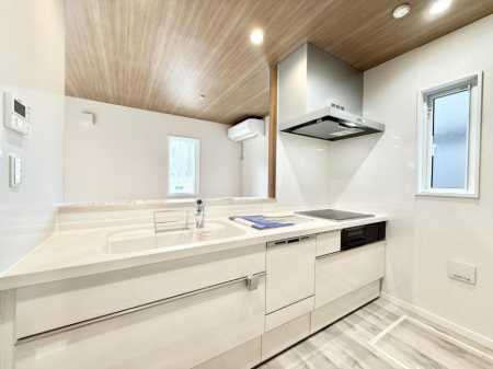 �L�b�`�� �����������������Ɗy�����Ȃ�A���K�ȃL�b�`�����