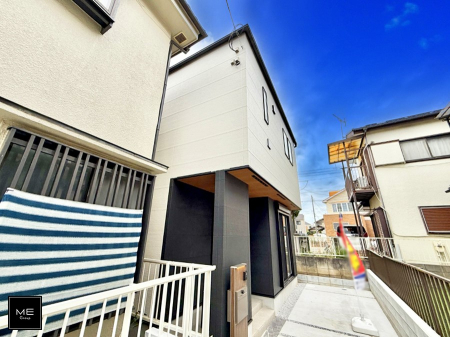 nOώʐ^ OρV炵n܂ꏊŁAƑJ[߂