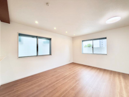 rO VvґA؂ȐlƉ߂Sقǂ