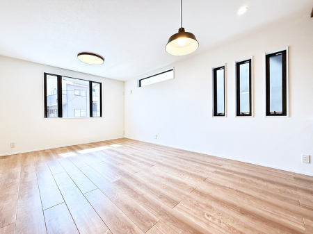 ���r���O ���������ƕ���������A�����b�N�X�ł�����