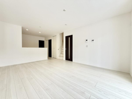 rO 났ƏΊ炪W܂AS܂郊rO