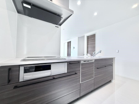 �L�b�`�� �������Ƒ����J��[�߂�A������̂���L�b�`��