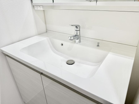 ���̑����� �ݔ����ׂ��������܂Ő􂢂₷���֗��ȃn���h�V�����[�t��