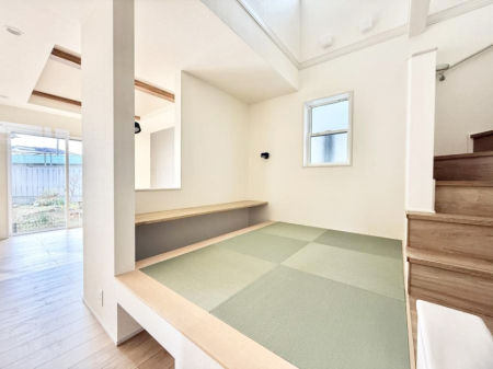 ���r���O ���������R�Ɖ�b�����܂��A�S�n�悢�ЂƂƂ�