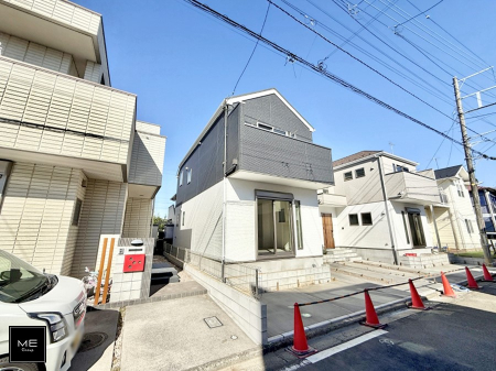 nOώʐ^ OρV炵n܂ꏊŁAƑJ[߂