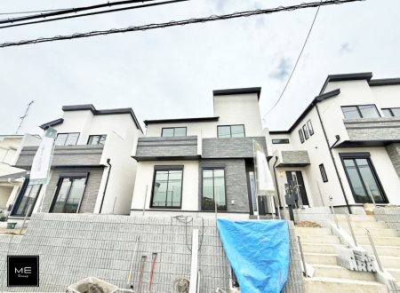 nOώʐ^ OρV炵n܂ꏊŁAƑJ[߂