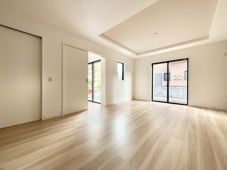 ���r���O �����������������Ɠ��ʂɂ���A�e���̋��