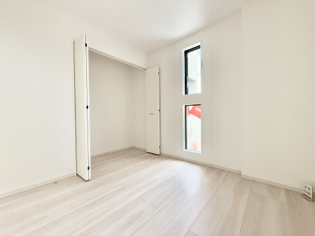 �Q�� ���������̔z�u��ʋC���̗ǂ��݌v�ŕ����̋�C�������炸�A��ɐV�N�ȋ�C������܂�