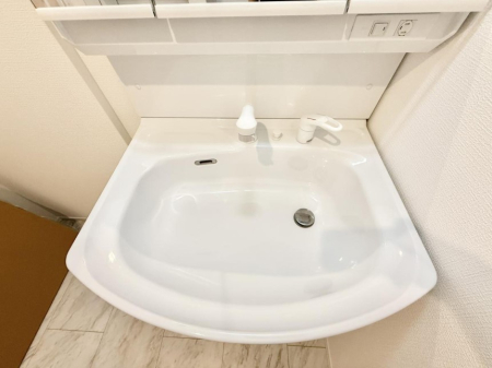 ̑ ݔ􂢂􂤎KɎg֗ȃV[