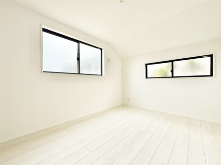 �Q�� ���������̔z�u��ʋC���̗ǂ��݌v�ŕ����̋�C�������炸�A��ɐV�N�ȋ�C������܂�