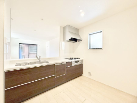 �L�b�`�� ���������y���݂ƐH�ׂ�K����͂���L�b�`��