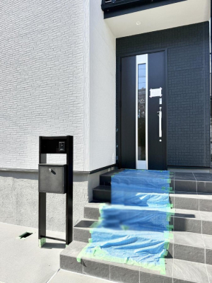 ���� �O�ρ� �V���v���Ŕ������A�Z�܂��̑���ۂ��ʂ錺�ւł�