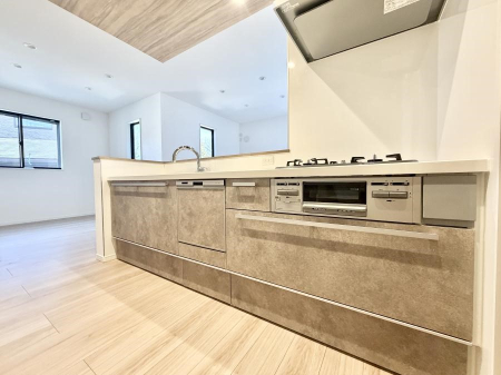 �L�b�`�� �������Ƒ��ƂȂ���A�R�~���j�P�[�V�����̏�